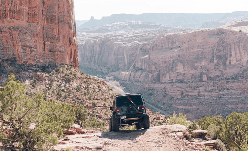 5 Core Off-Road Driving Techniques for New 4x4 Owners - Mountain Offroad (M.O.R.E.)