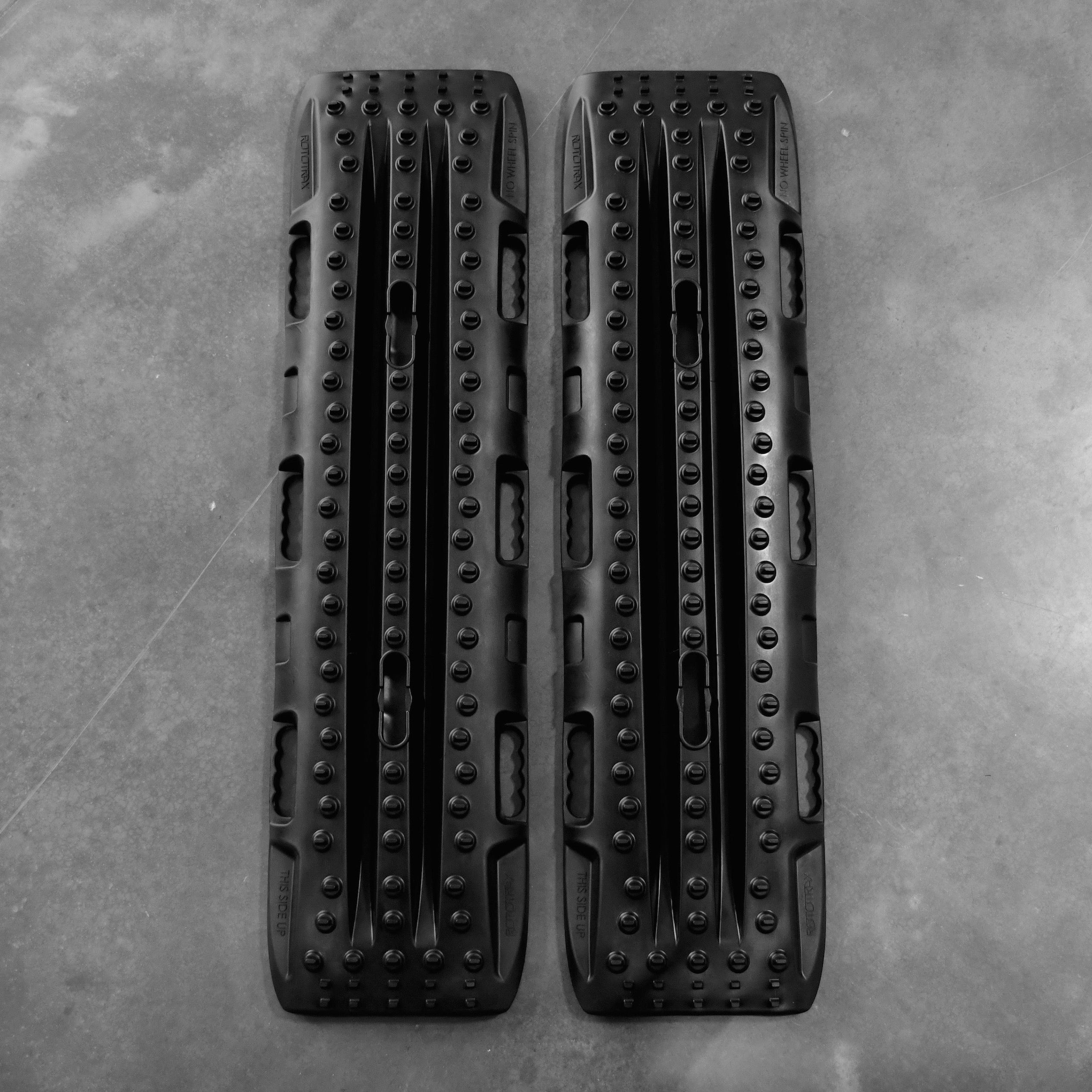 RototraX Traction Boards BLACK-M.O.R.E.