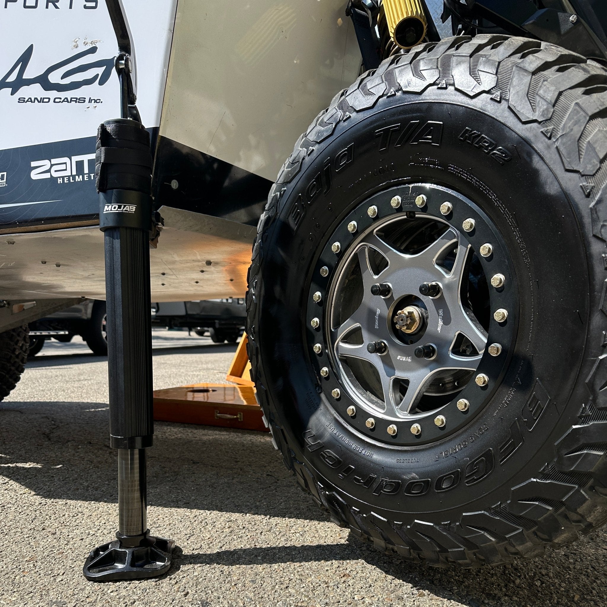 CarbonPro Compact Hydraulic Jack MLH 40''-M.O.R.E.