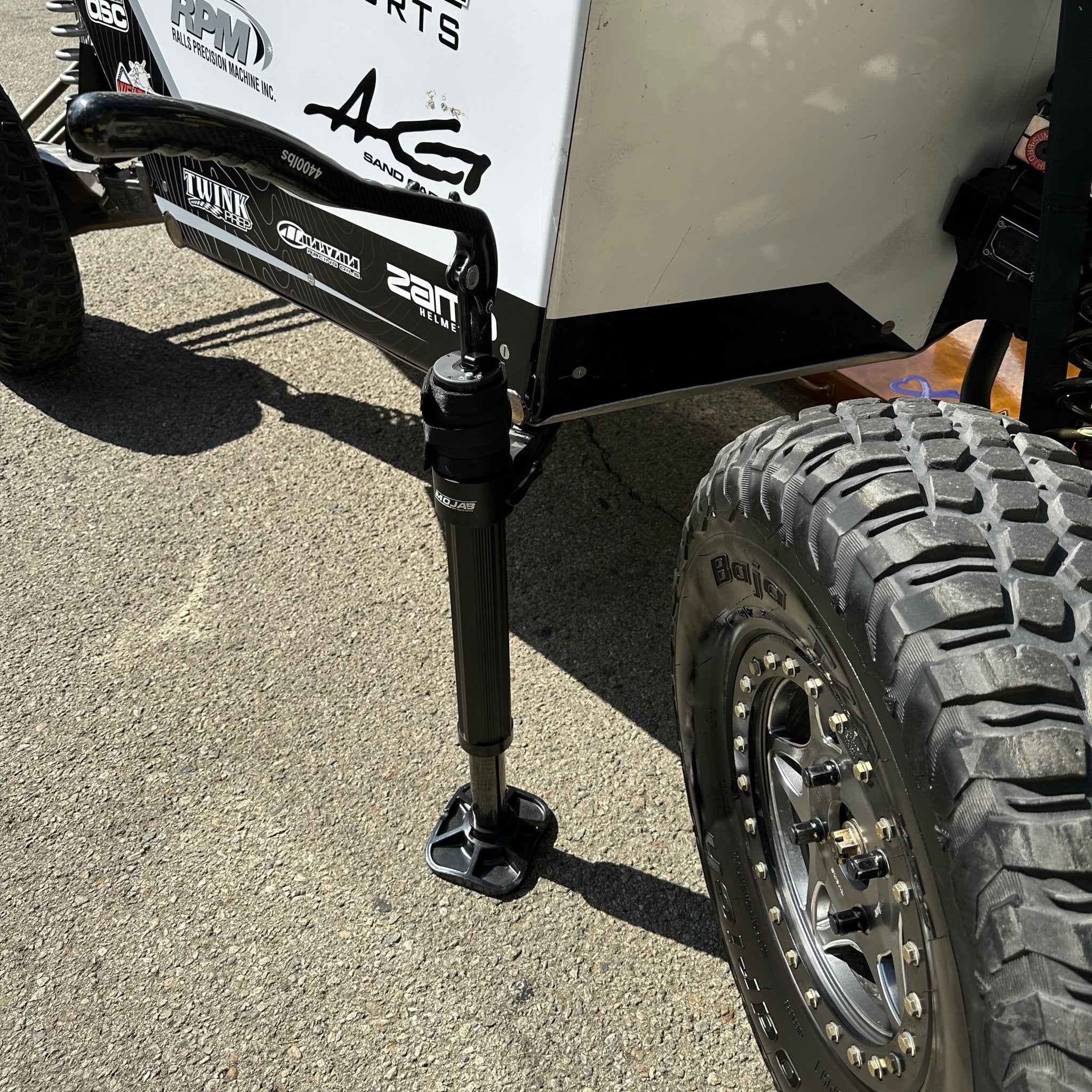 CarbonPro Compact Hydraulic Jack MLH 40''-M.O.R.E.