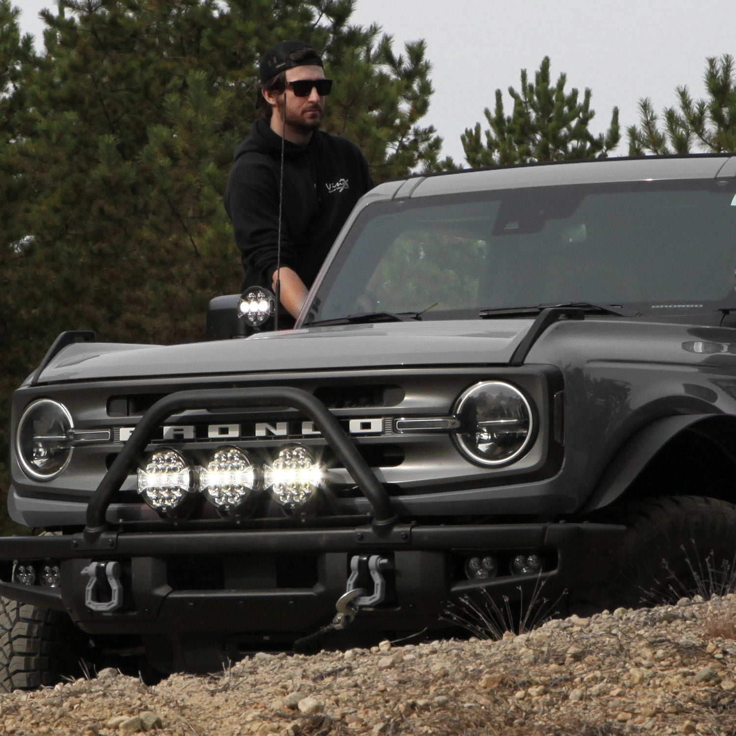 Front Bumper LED Light Kit - Ford Bronco 2021 +-M.O.R.E.