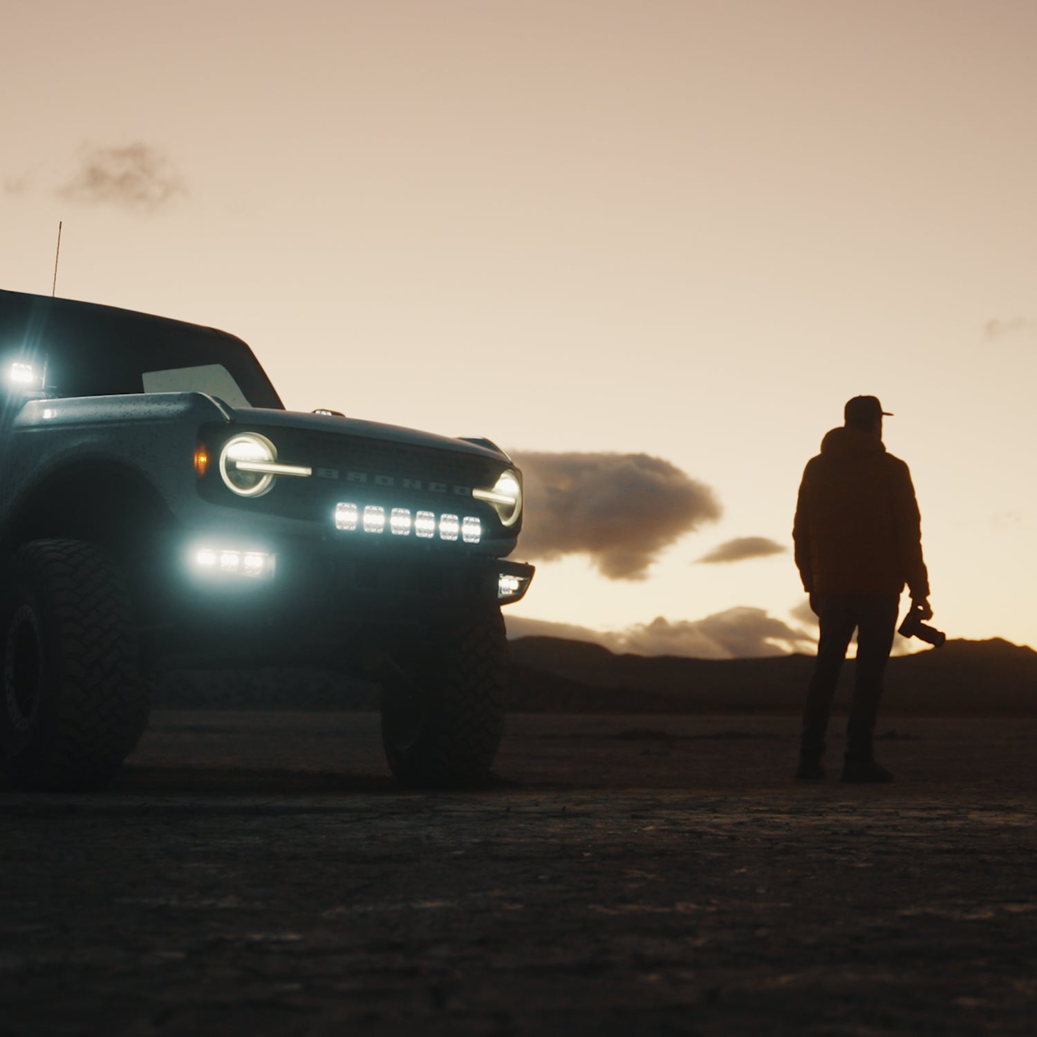 Front Bumper LED Light Kit - Ford Bronco 2021 +-M.O.R.E.