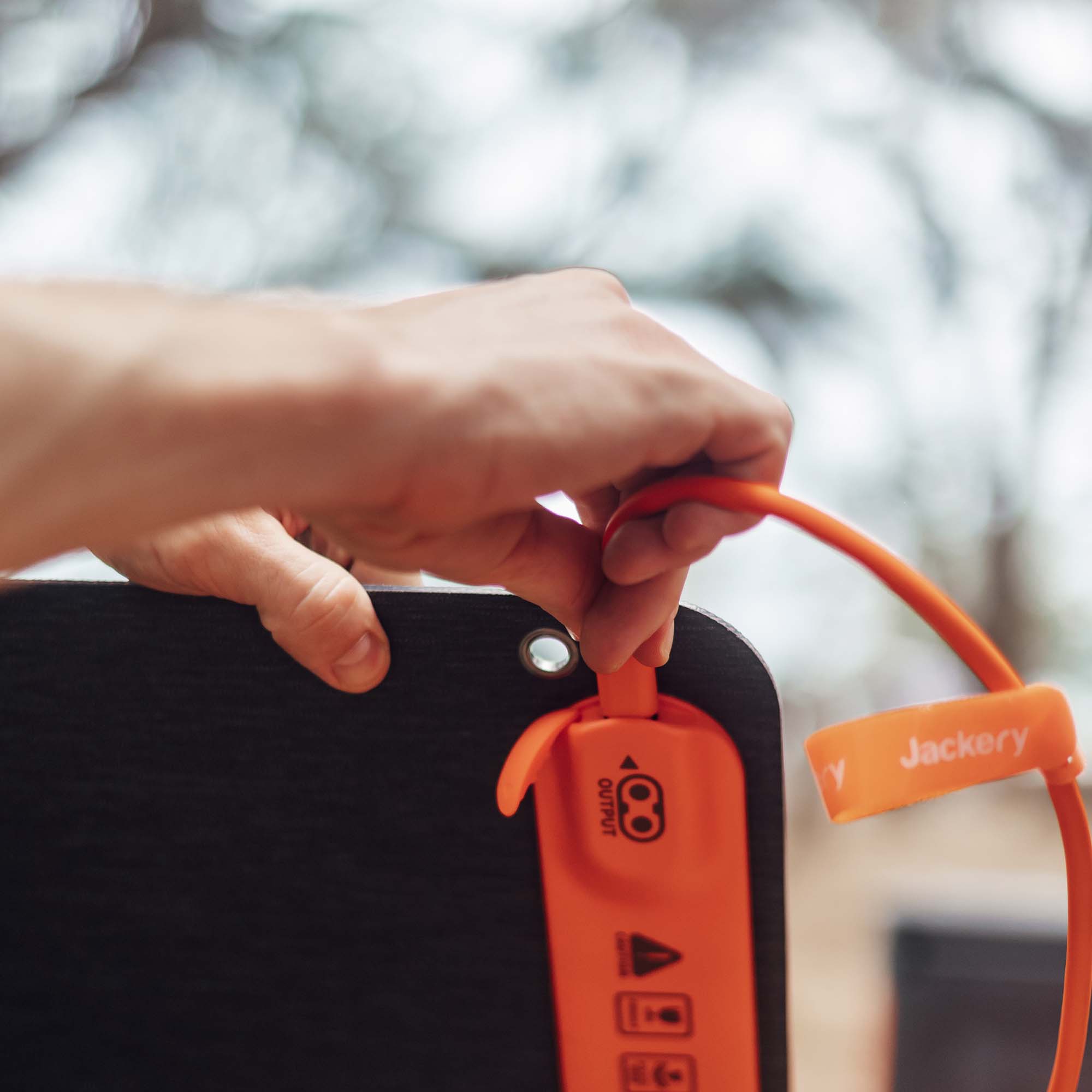 Jackery Solar Panel Connector - Mountain Offroad (M.O.R.E.)