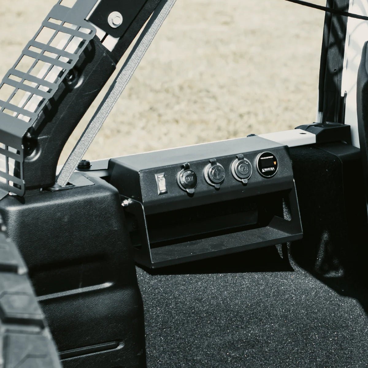 2018-2023 4-Door Jeep Wrangler Outlet Box-M.O.R.E.