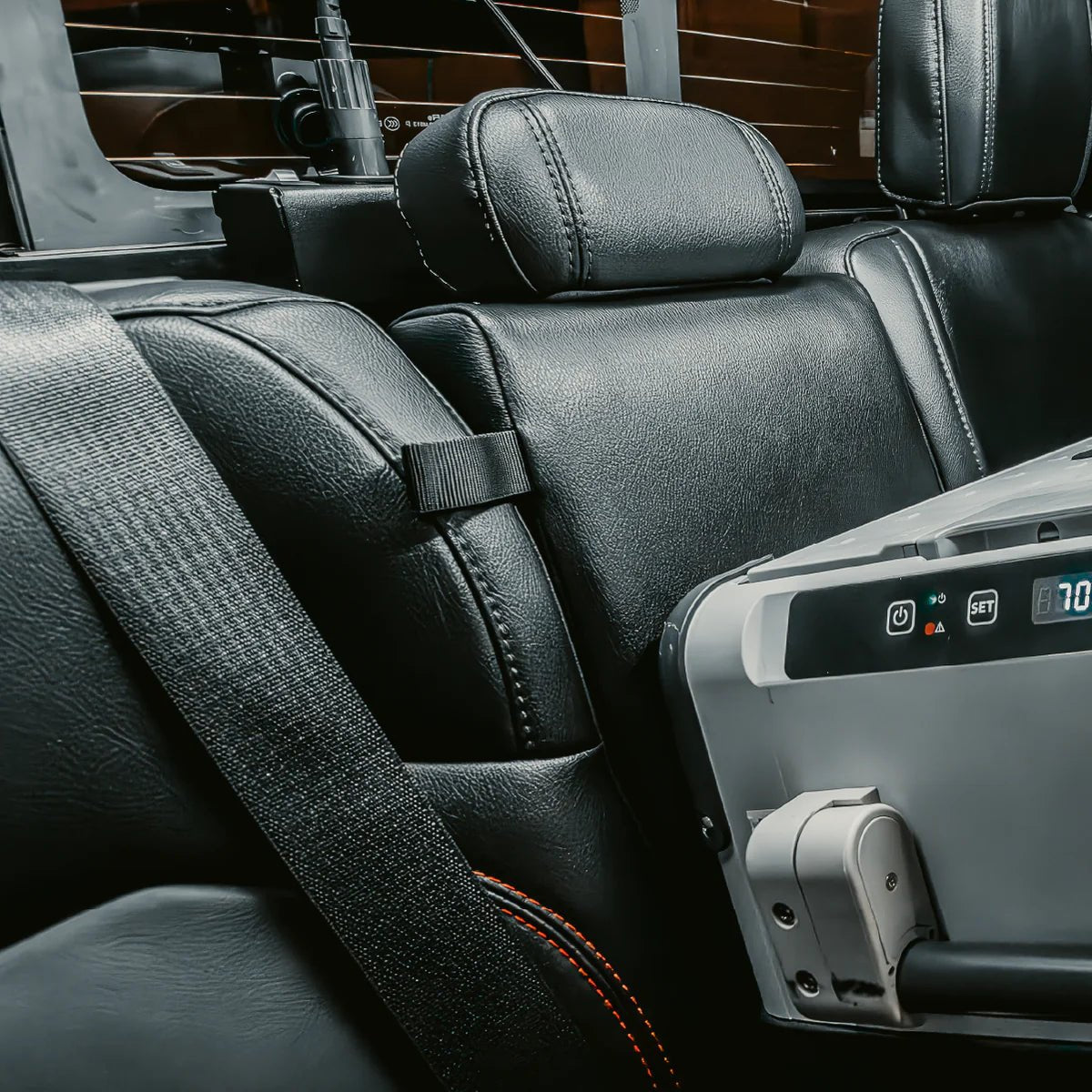 2020+ Jeep Gladiator Outlet Box-M.O.R.E.