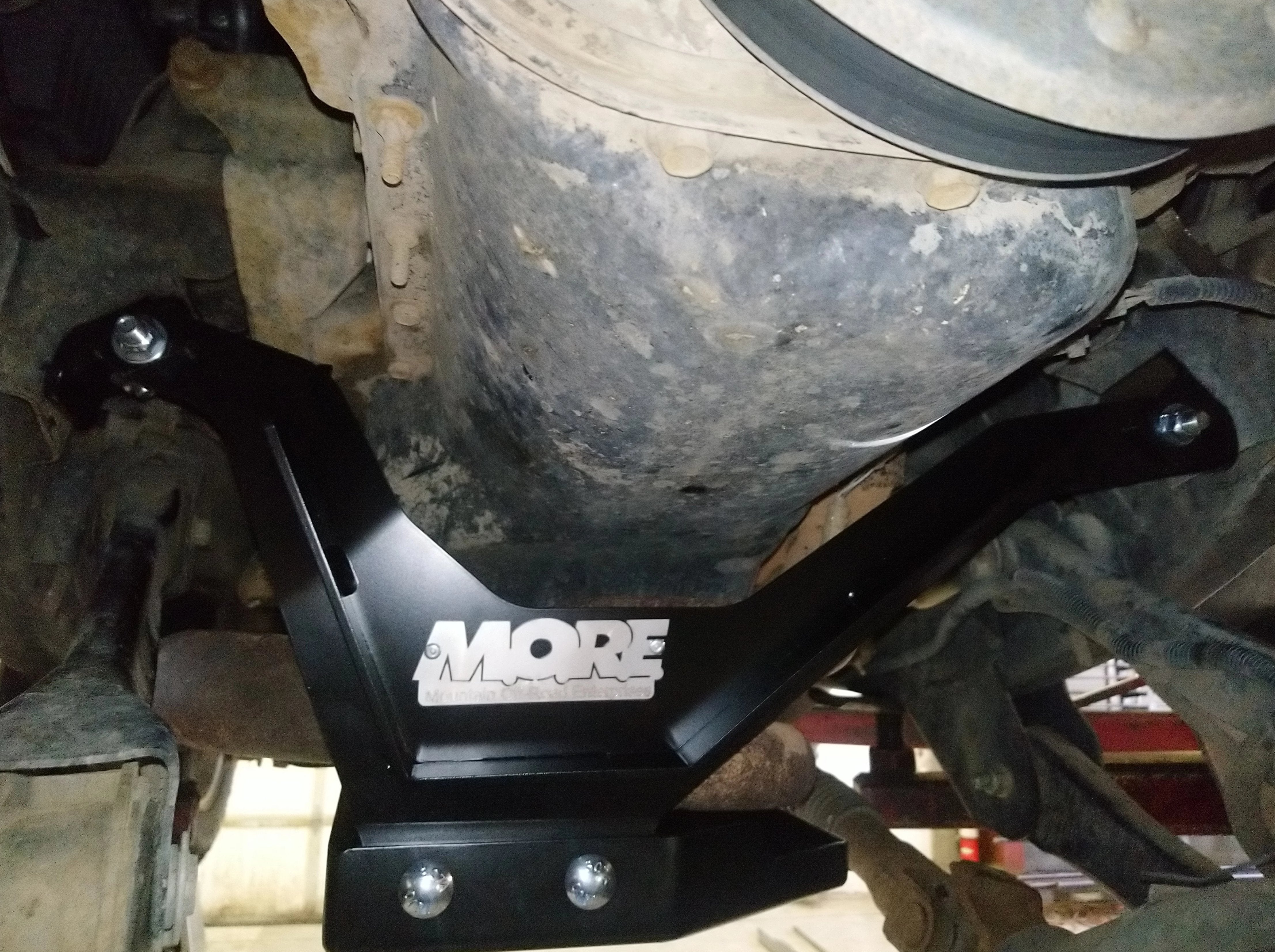 Oil Pan / Transmission Skid Plate for Jeep Wrangler TJ with 4.0L (2003-06) / LJ with 4.0L (2004-06) Aluminum-M.O.R.E.