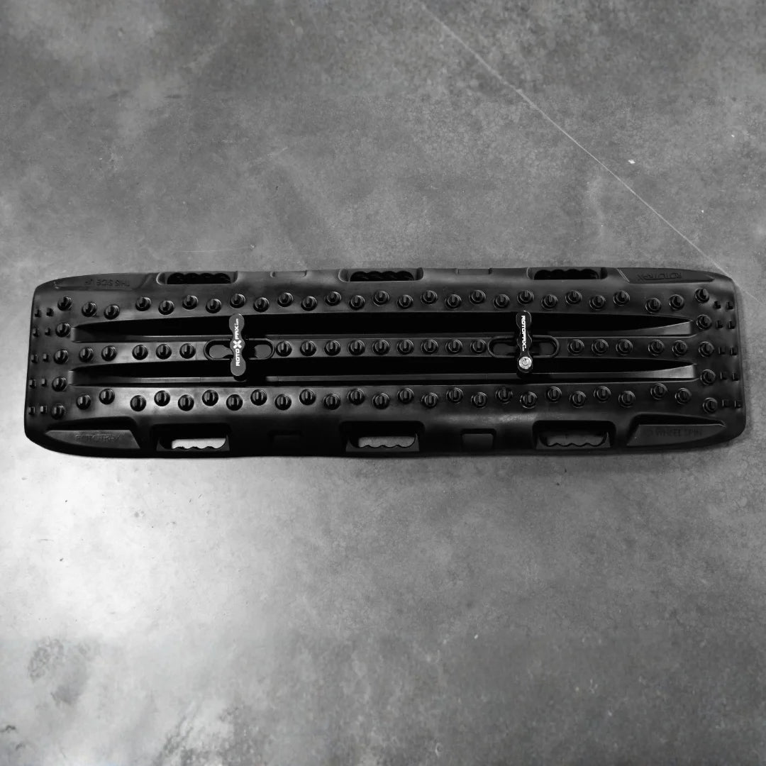 RototraX Traction Boards BLACK-M.O.R.E.